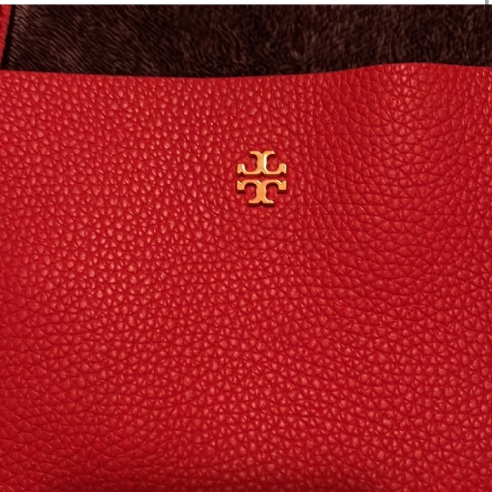 TORY BURCH POPPY RED / PINK
SEAHORSE BLAKE TOTE - Picture 5 of 9